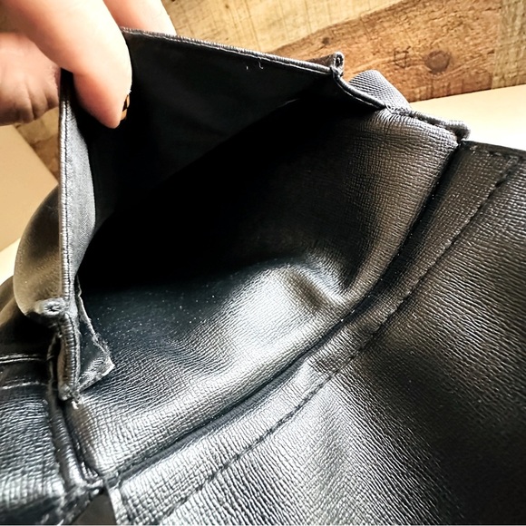 Unisex Puma Waist Bag - Picture 3 of 5